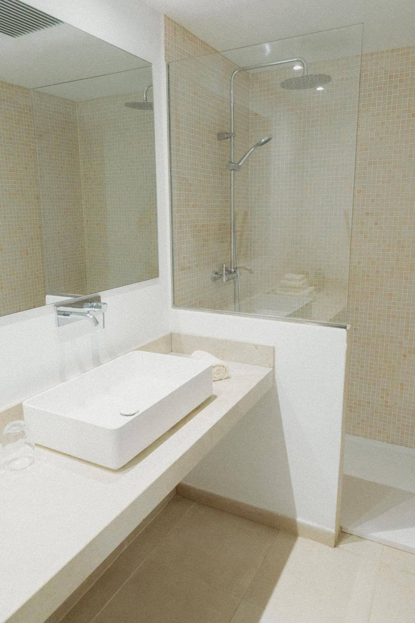 Vino Resort Son Amaret Son Macia  Екстериор снимка